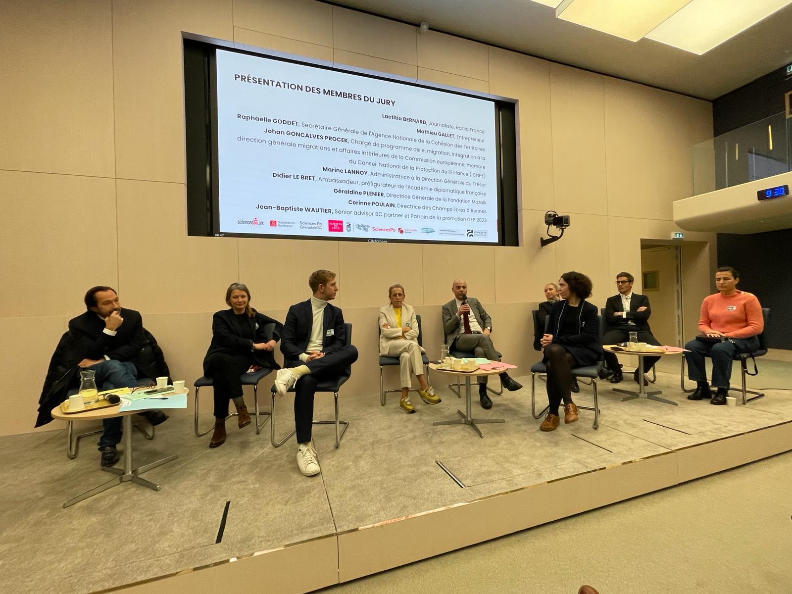 Le jury final, composé d'Alumni des 10 Sciences Po SGEL