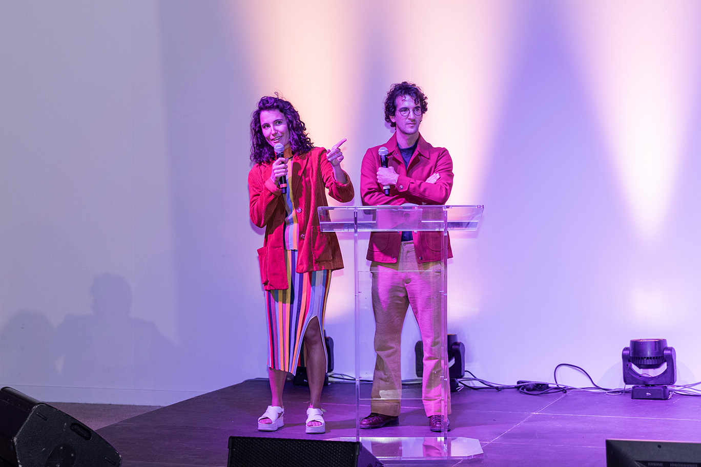Siloé Hermile et Baptiste Delfarguiel (promotion Gisèle Halimi 2019), présentent leur collectif Aparté