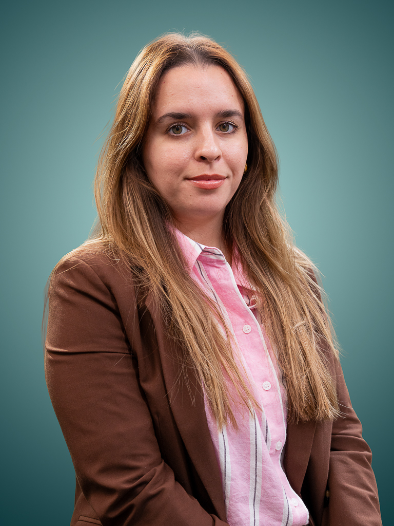 Nesrin Hadi